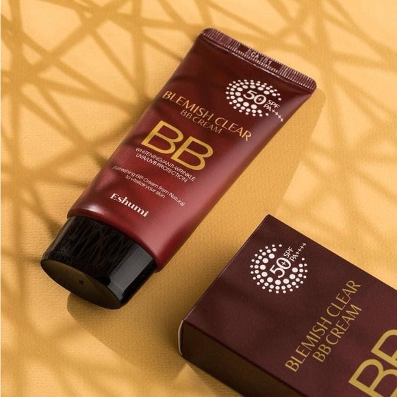 Eshumi Blemish Clear BB Cream SPF50+PA++++ 50g - Picture 8 of 11